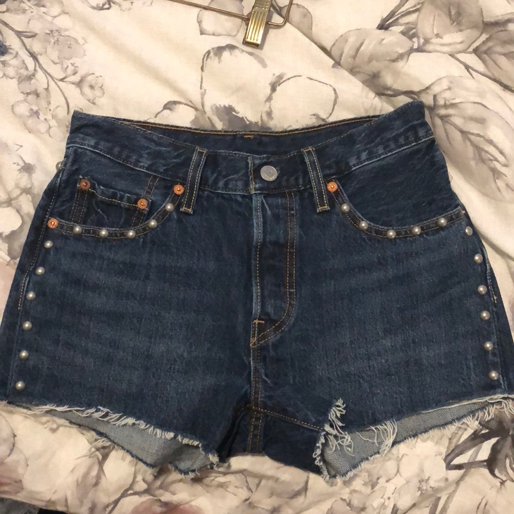 NWOT Levi’s shorts